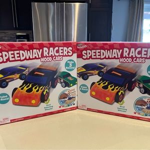 Speedway racers wood cars (5+). NWT